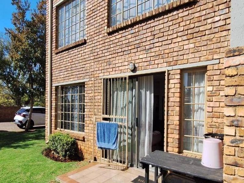 Apartment For Sale In Boksburg - Photo 1