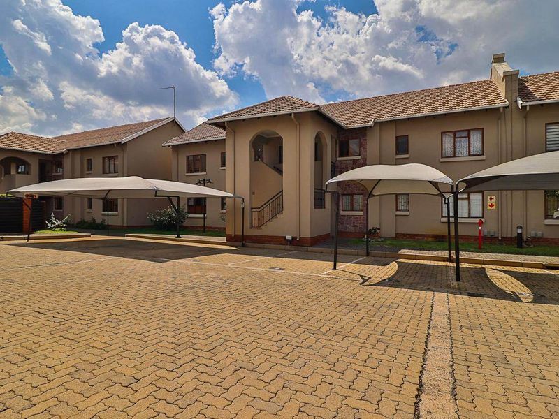 Townhouse For Sale In Alberton - Photo 1