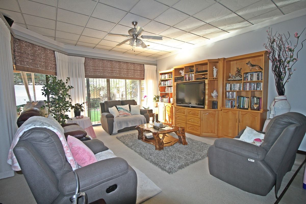 Commercial For Sale In Bloemfontein - Photo 2
