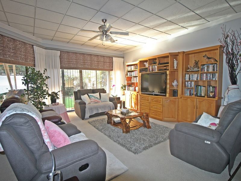 Commercial For Sale In Bloemfontein - Photo 2