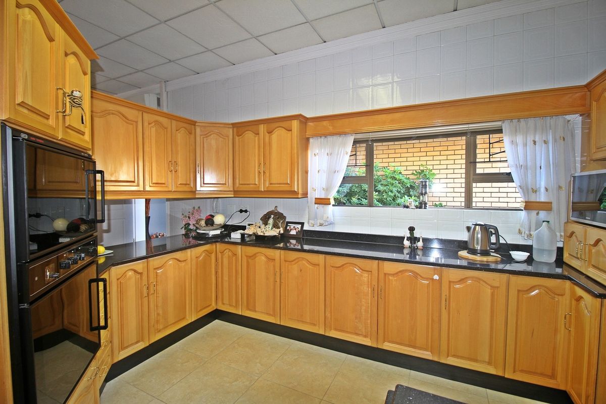 Commercial For Sale In Bloemfontein - Photo 5