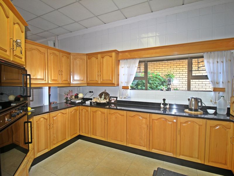 Commercial For Sale In Bloemfontein - Photo 5
