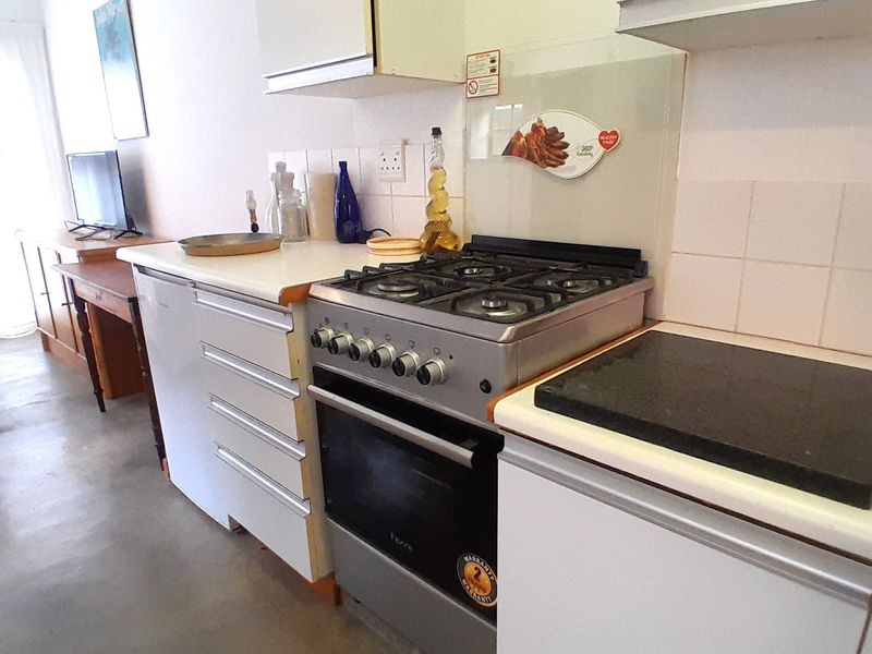 Apartment Rental Monthly In Johannesburg - Photo 2
