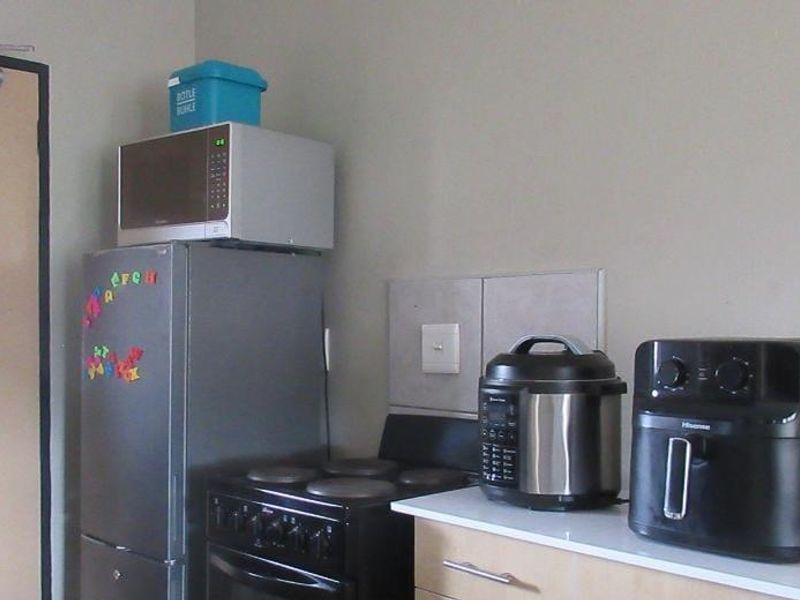 Apartment For Sale In Alberton - Photo 4
