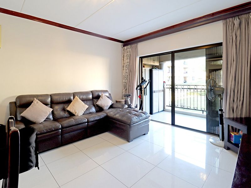 Apartment For Sale In Midrand - Photo 5