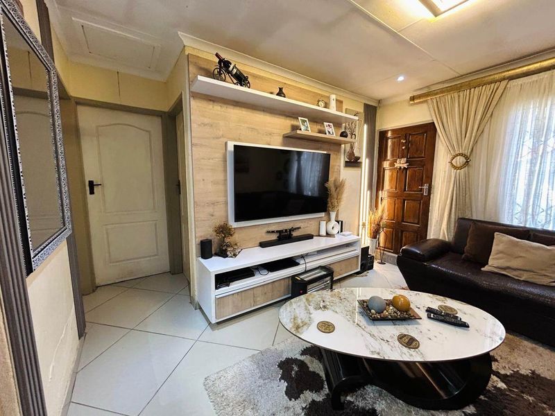 House For Sale In Boksburg - Photo 8