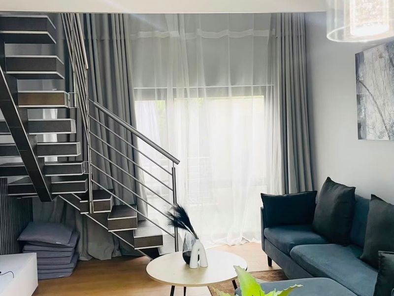 Apartment Rental Monthly In Sandton - Photo 3