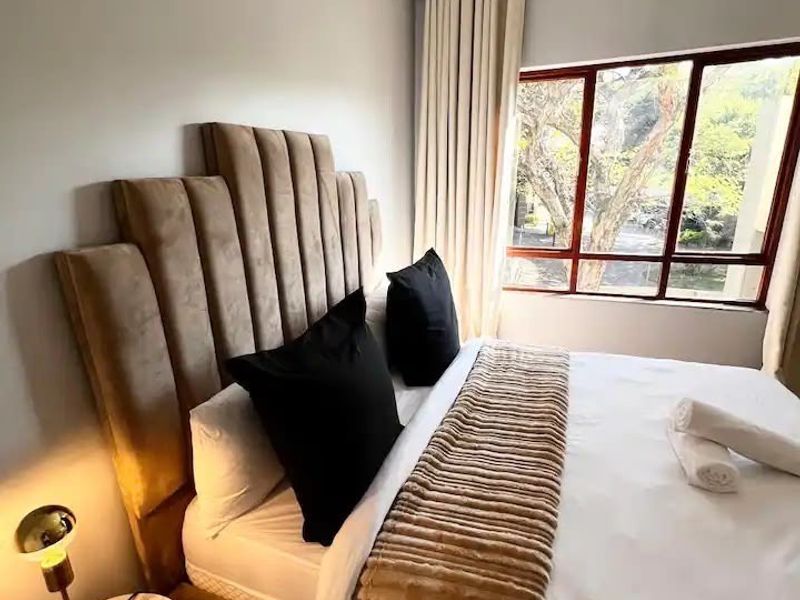 Apartment Rental Monthly In Sandton - Photo 5