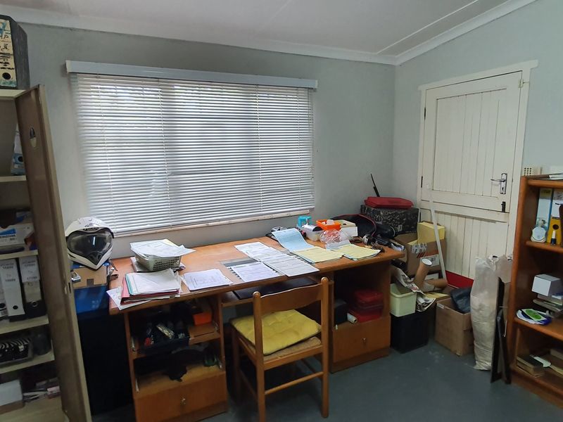 Commercial For Sale In Port Edward - Photo 9