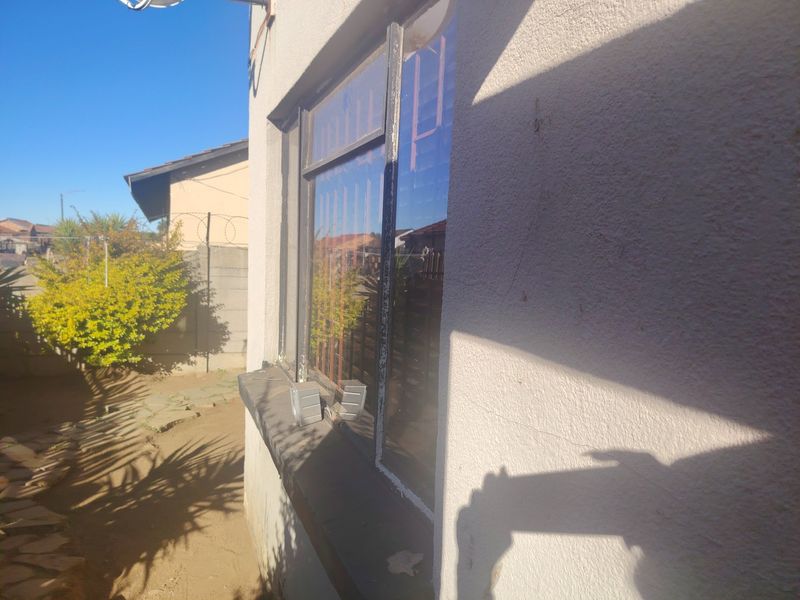 House For Sale In Nigel - Photo 1