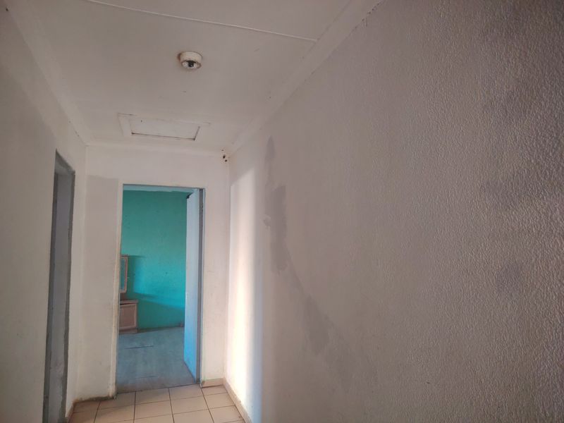 House For Sale In Nigel - Photo 3