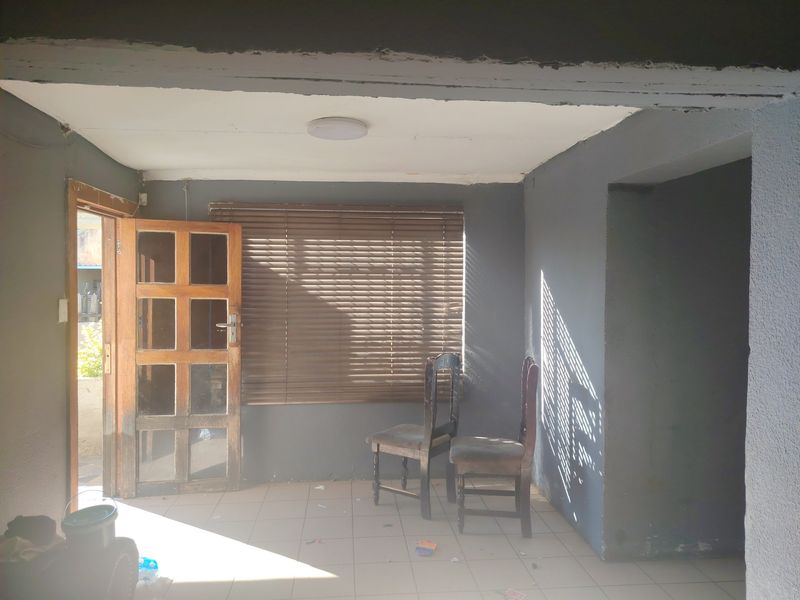 House For Sale In Nigel - Photo 2