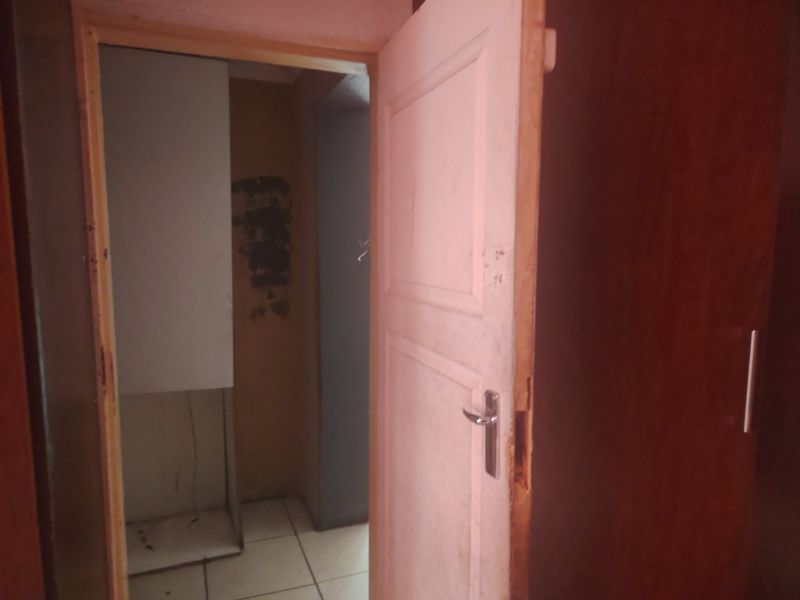 House For Sale In Nigel - Photo 5