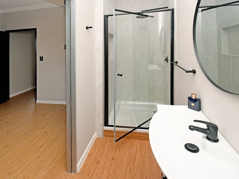 Apartment For Sale In Boksburg - Photo 4