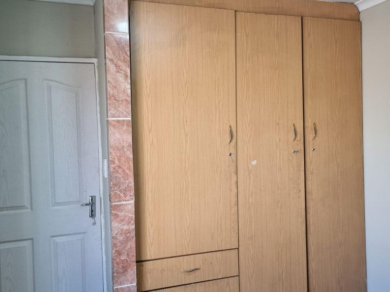House For Sale In Germiston - Photo 6