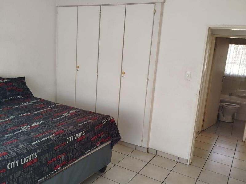 Townhouse For Sale In Midrand - Photo 10