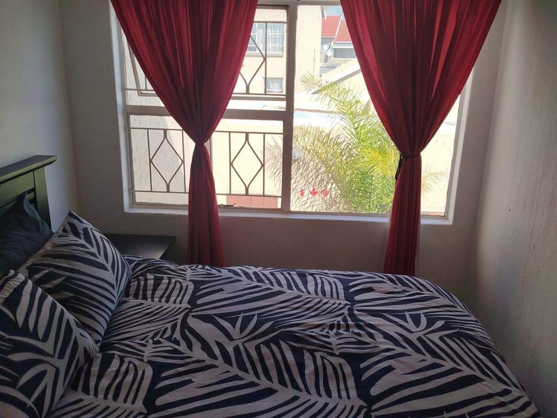 Townhouse For Sale In Midrand - Photo 8