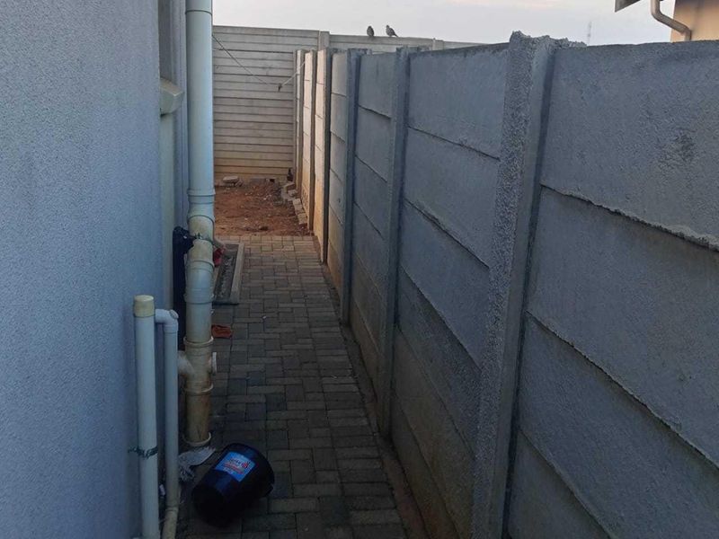 House For Sale In Alberton - Photo 4