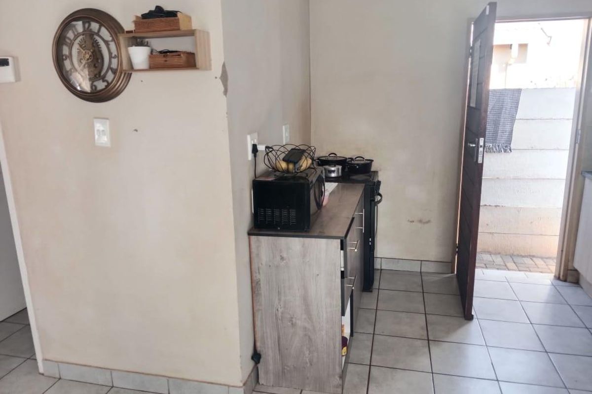 House For Sale In Alberton - Photo 5