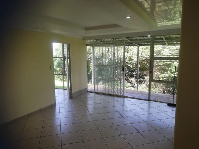 Apartment Rental Monthly In Durban - Photo 4