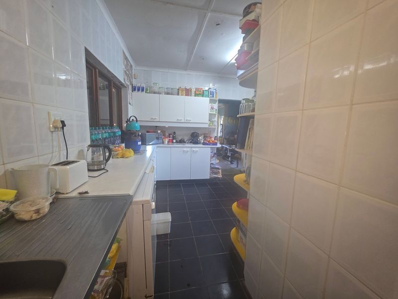 House For Sale In Port Edward - Photo 4