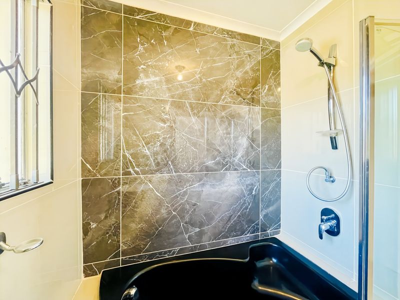 Townhouse Rental Monthly In Midrand - Photo 7