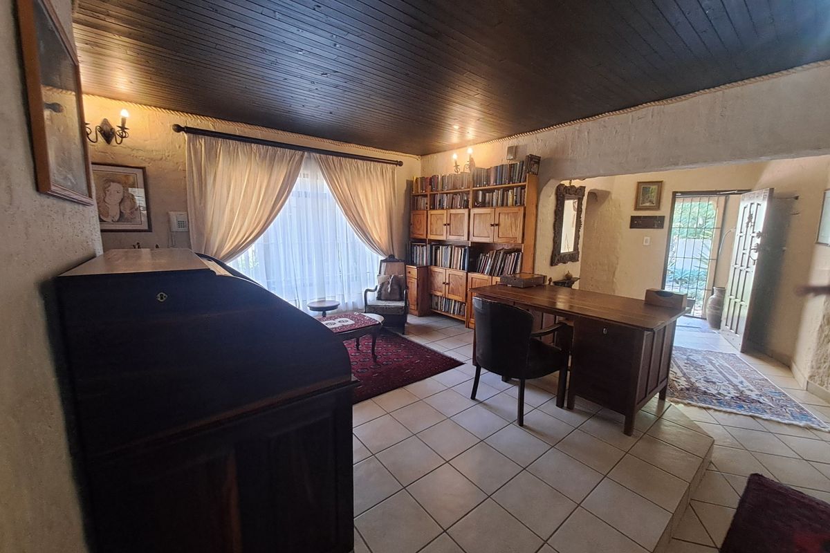 House For Sale In Polokwane - Photo 2