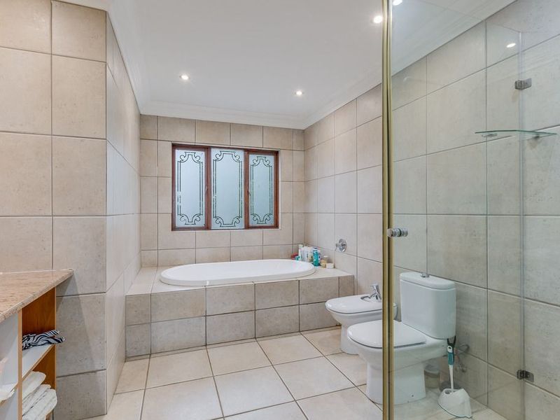 House For Sale In Vanderbijlpark - Photo 4