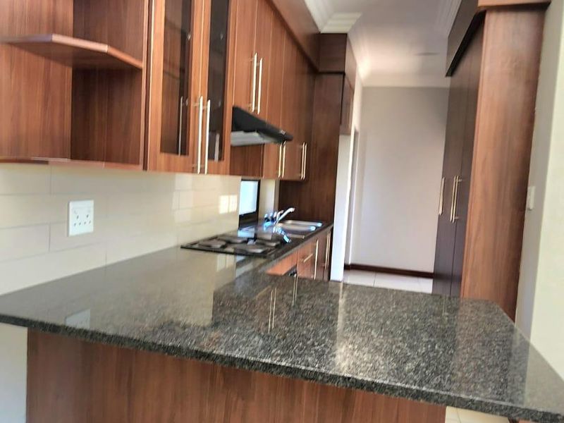Apartment Rental Monthly In Centurion - Photo 4
