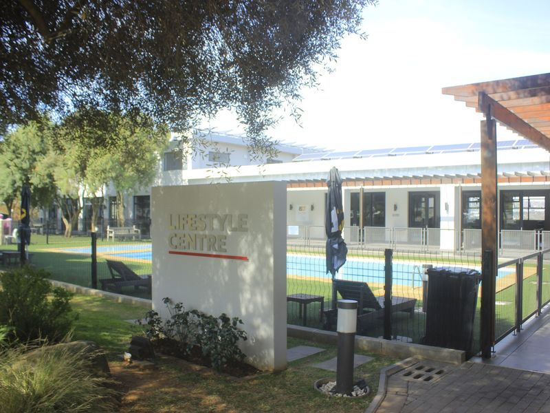 Apartment Rental Monthly In Edenvale - Photo 2