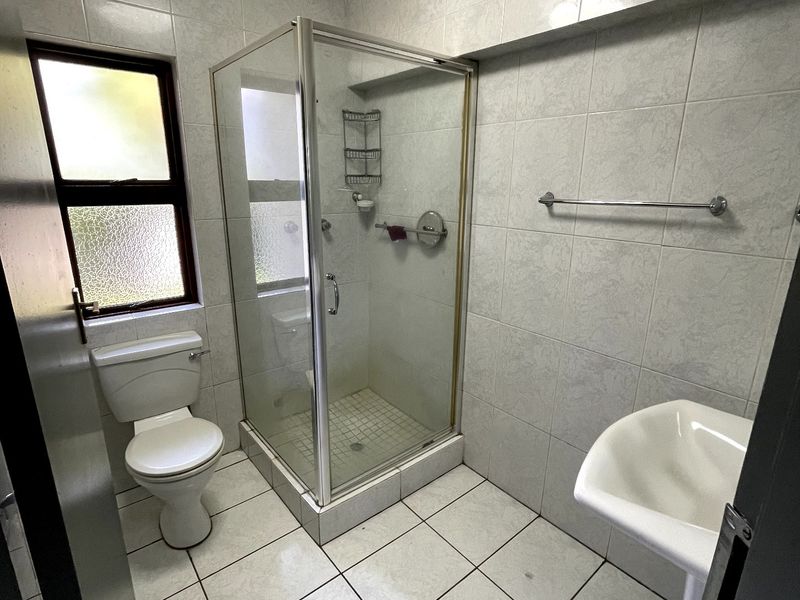 Townhouse Rental Monthly In Benoni - Photo 9