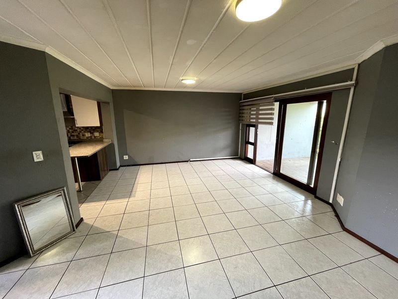 Townhouse Rental Monthly In Benoni - Photo 6