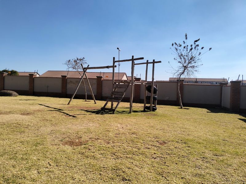 Apartment For Sale In Centurion - Photo 3