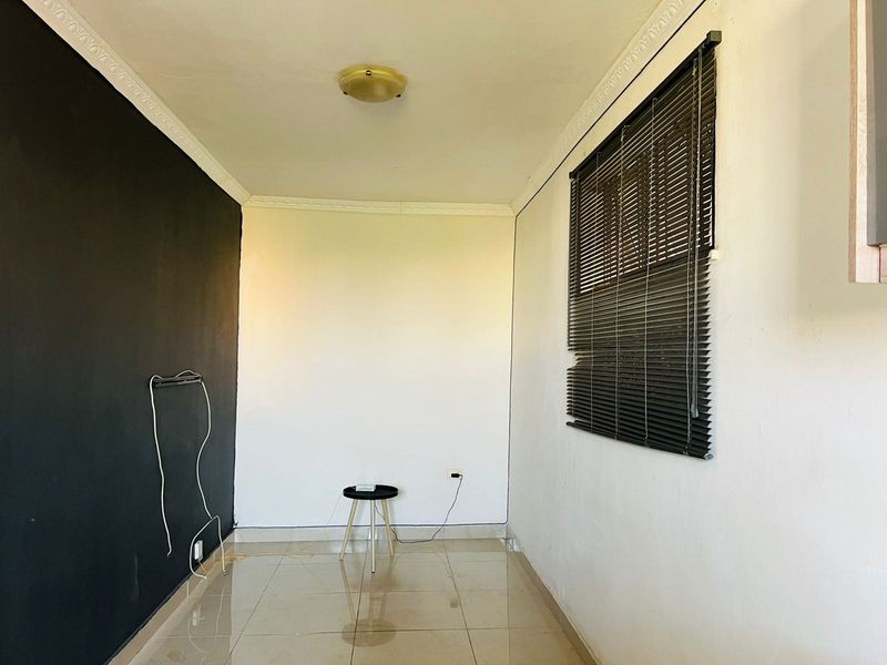 Apartment For Sale In Durban - Photo 8