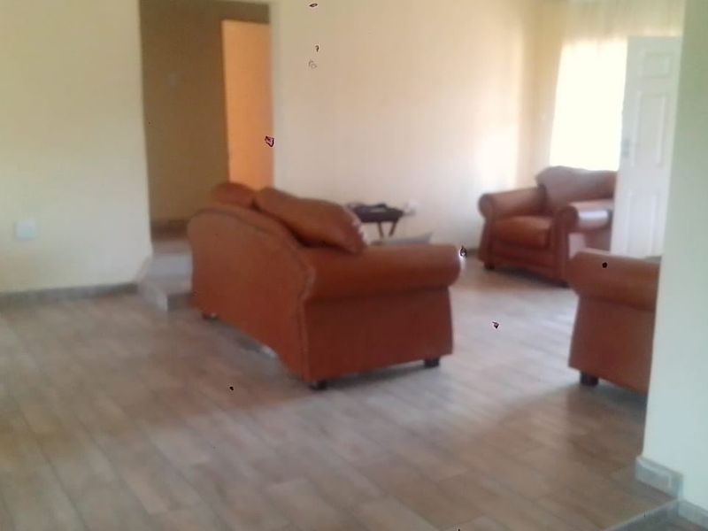 House For Sale In Louis Trichardt - Photo 2