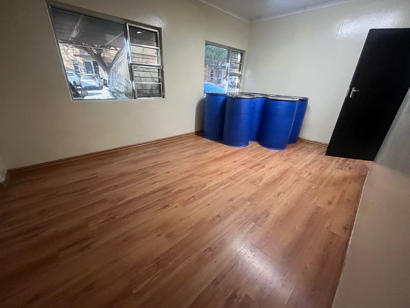 Industrial Rental Monthly In Roodepoort - Photo 10