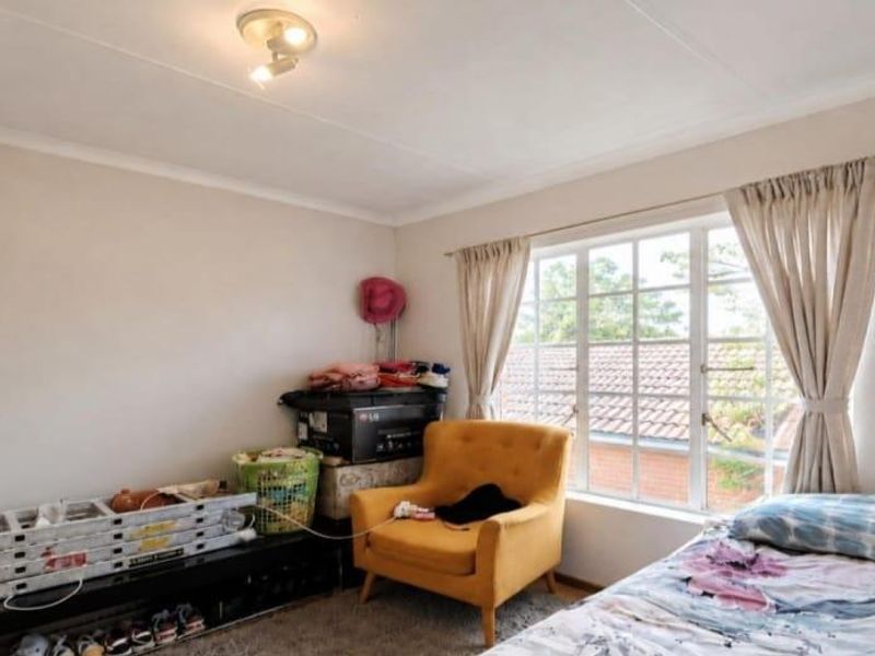 Townhouse For Sale In Centurion - Photo 10