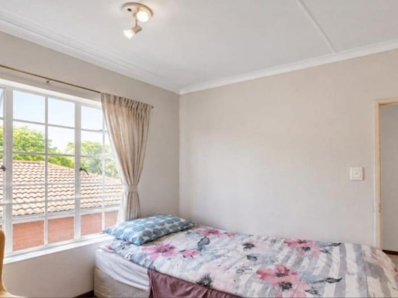 Townhouse For Sale In Centurion - Photo 9