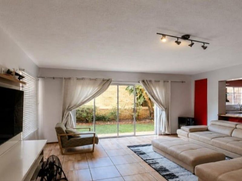Townhouse For Sale In Centurion - Photo 3