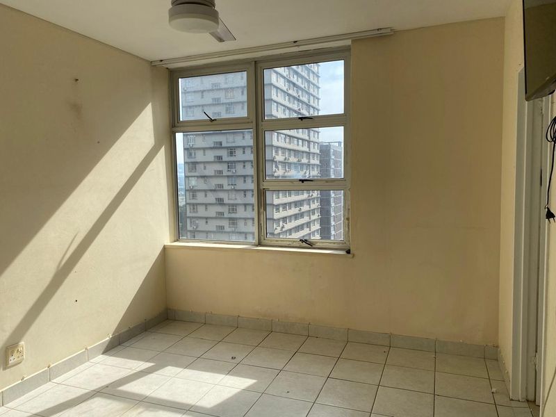 Apartment Rental Monthly In Durban - Photo 7