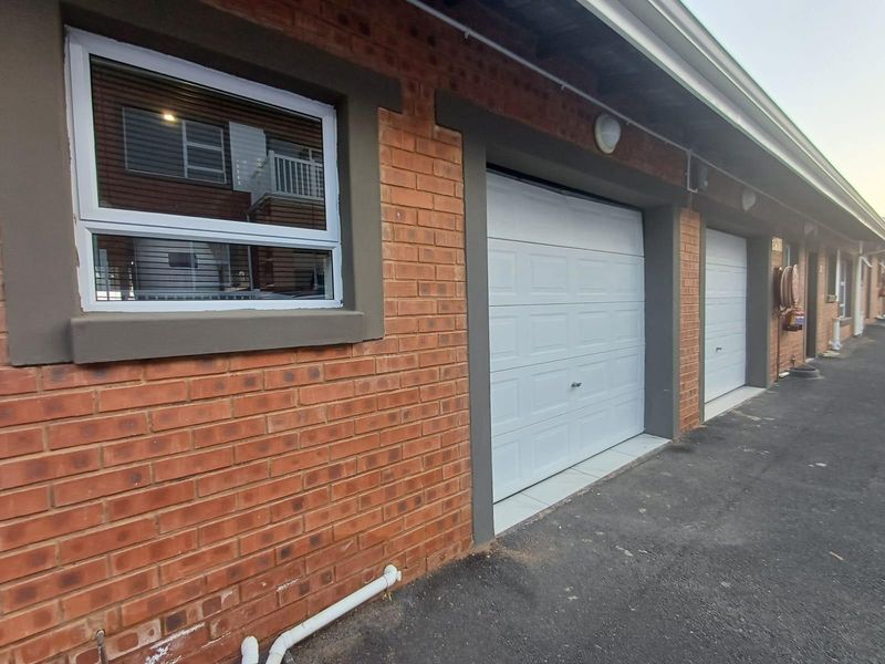 Townhouse For Sale In Port Shepstone - Photo 3
