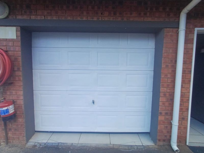Townhouse For Sale In Port Shepstone - Photo 4