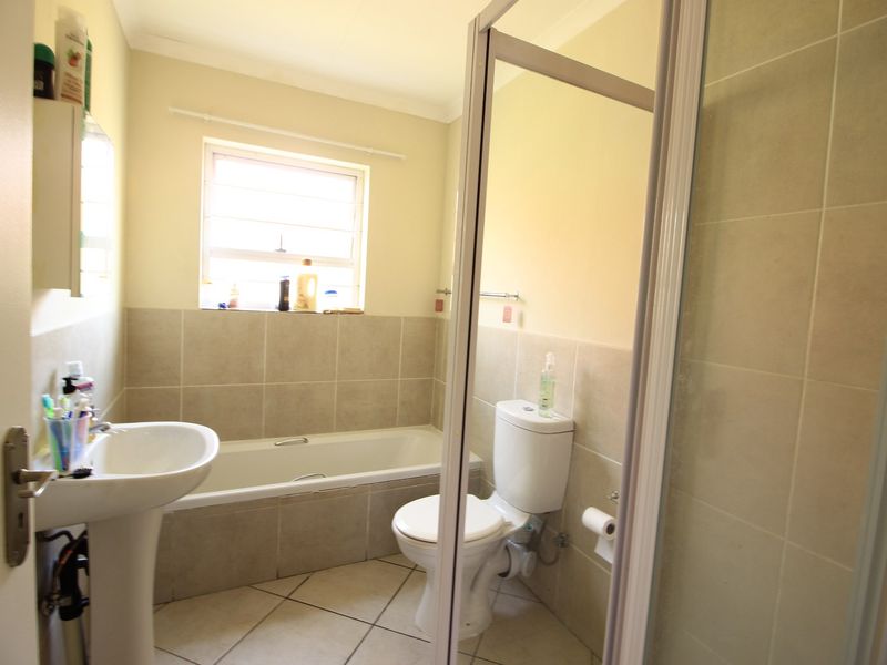 Townhouse For Sale In Boksburg - Photo 9