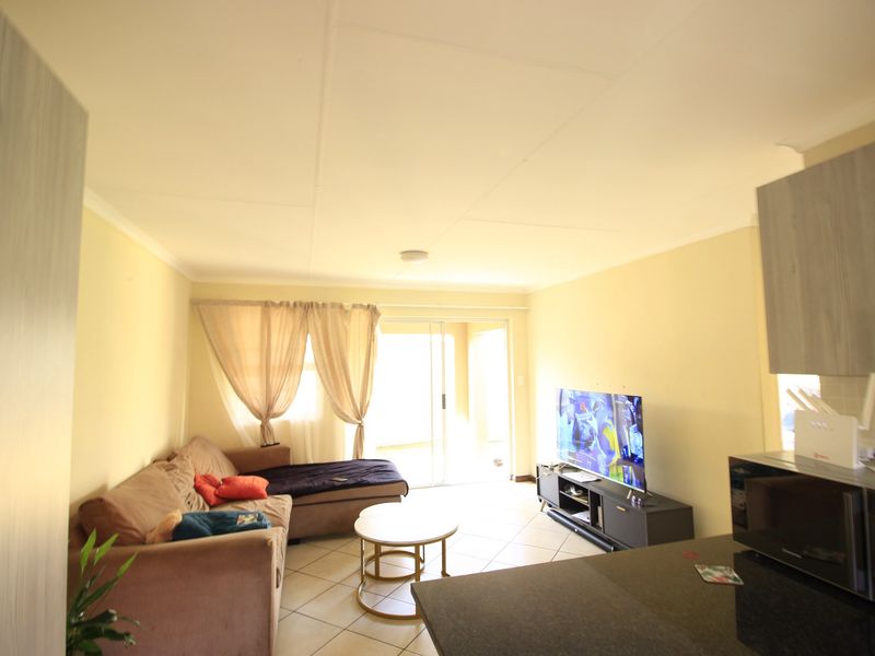Townhouse For Sale In Boksburg - Photo 6