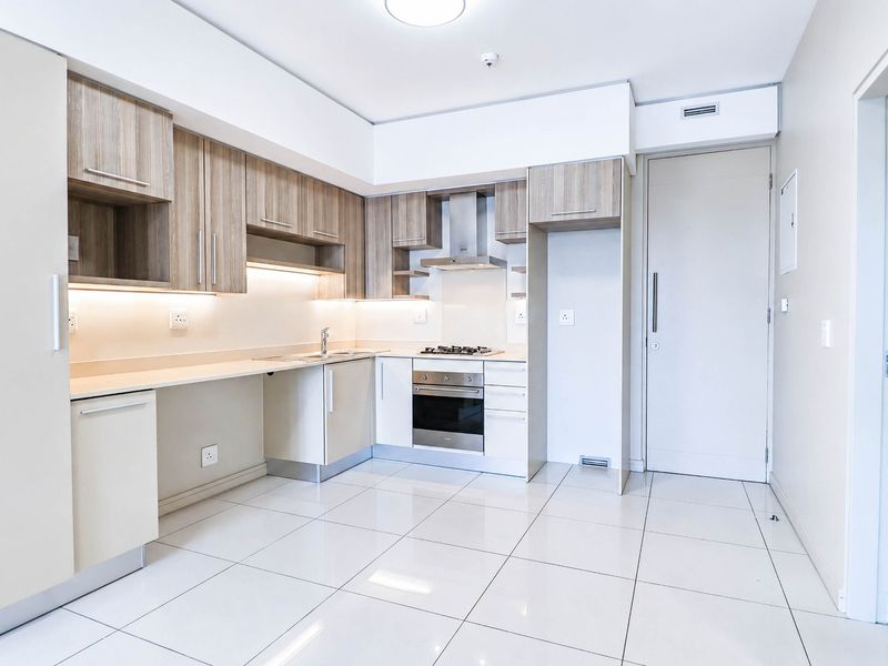 Apartment For Sale In Johannesburg - Photo 10
