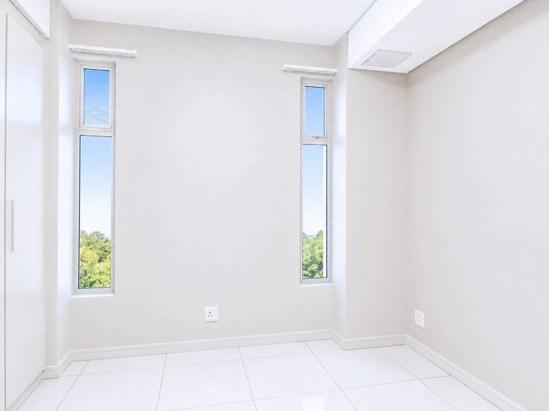 Apartment For Sale In Johannesburg - Photo 10