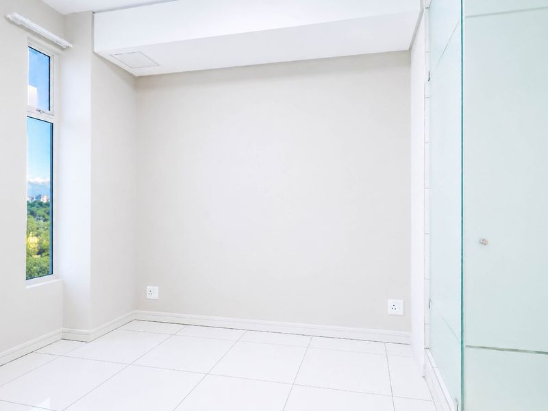Apartment For Sale In Johannesburg - Photo 8