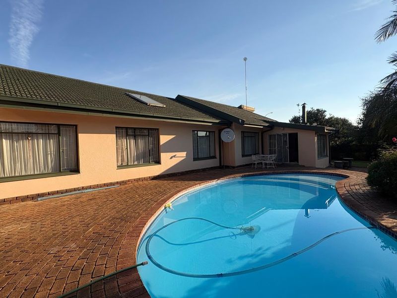 House For Sale In Polokwane - Photo 4