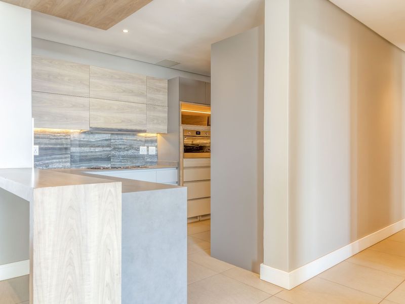 Apartment For Sale In Johannesburg - Photo 10