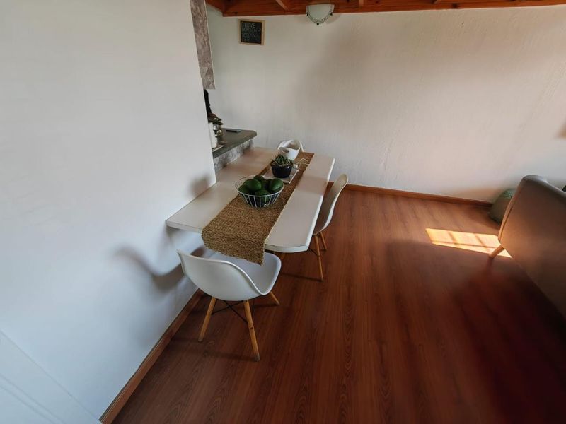 Townhouse For Sale In Edenvale - Photo 9